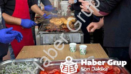 Afyonkarahisar’da öğrencilerden Gazze’ye destek: Hayır çarşısı