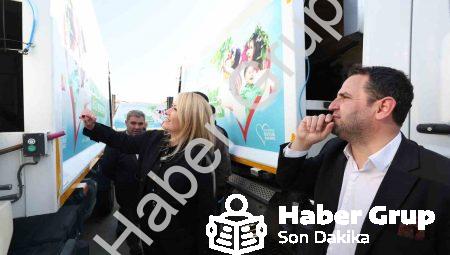 Merkezefendi’de Kötü Kokulara Son: Çöp Kamyonları Çiçek Açıyor