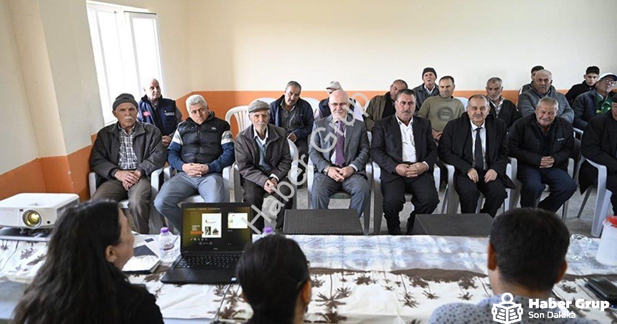 "Uşak Üniversitesi Akademisyenleri Yeniköy’de Üreticilerle Buluştu" başlıklı haber için fotorealisti