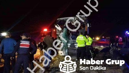 Denizli’de Korkutan Kaza: Otobüs ve Minibüs Çarpıştı, Çok Sayıda Yaralı