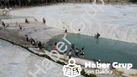 Pamukkale Asyalı Turistlerin Gözdesi: Beyaz Cennete Akın Var