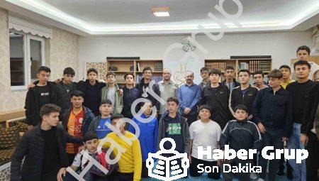 Emirdağ’da Gençler Maneviyat ve Eğlenceyle Dolu Bir Gün Geçirdi