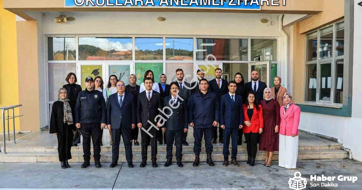 "Çameli'de Öğretmenler Günü: Protokolden Okullara Anlamlı Ziyaret" başlıklı haber için fotorealistik