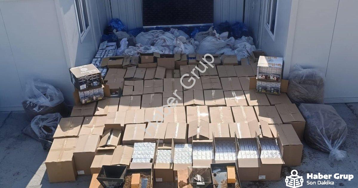 "Aydın ve İzmir'de Dev Tütün Operasyonu: Tonlarca Malzeme ve 5 Gözaltı" başlıklı haber için fotoreal