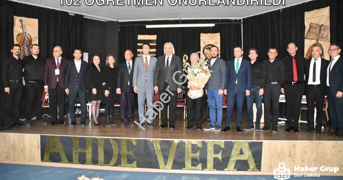 "Söke'de Eğitim Çınarlarına Anlamlı Vefa: 102 Öğretmen Onurlandırıldı" başlıklı haber için fotoreali