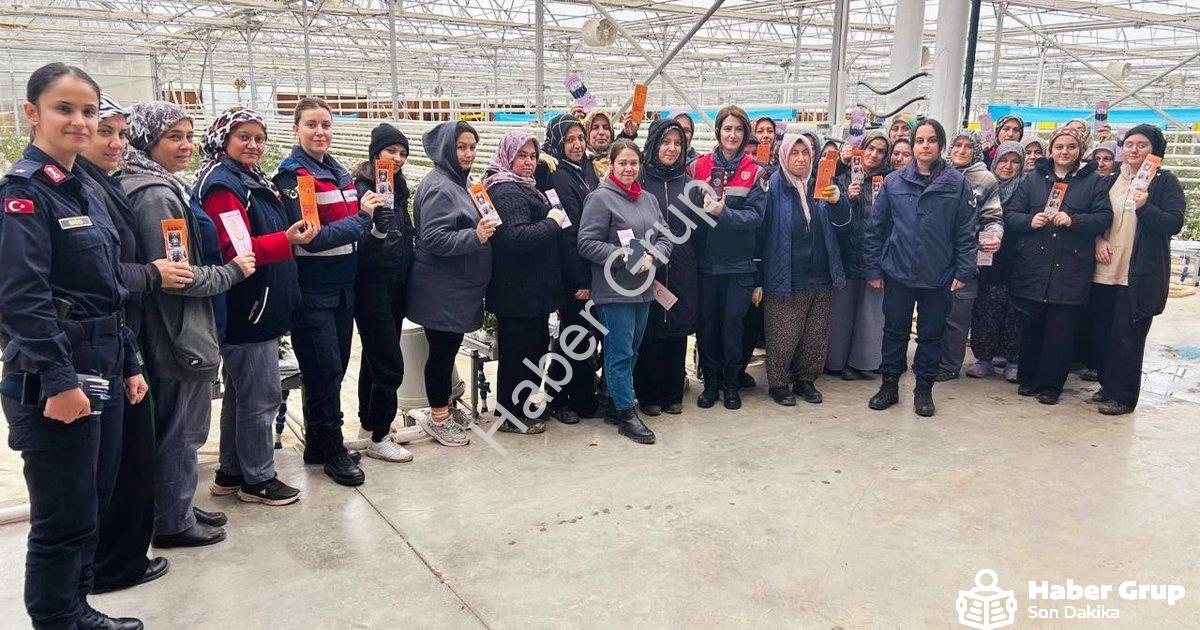 "Kütahya Simav’da Jandarma’dan Anlamlı Hareket: Sera Çalışanlarına KADES Eğitimi" başlıklı haber içi